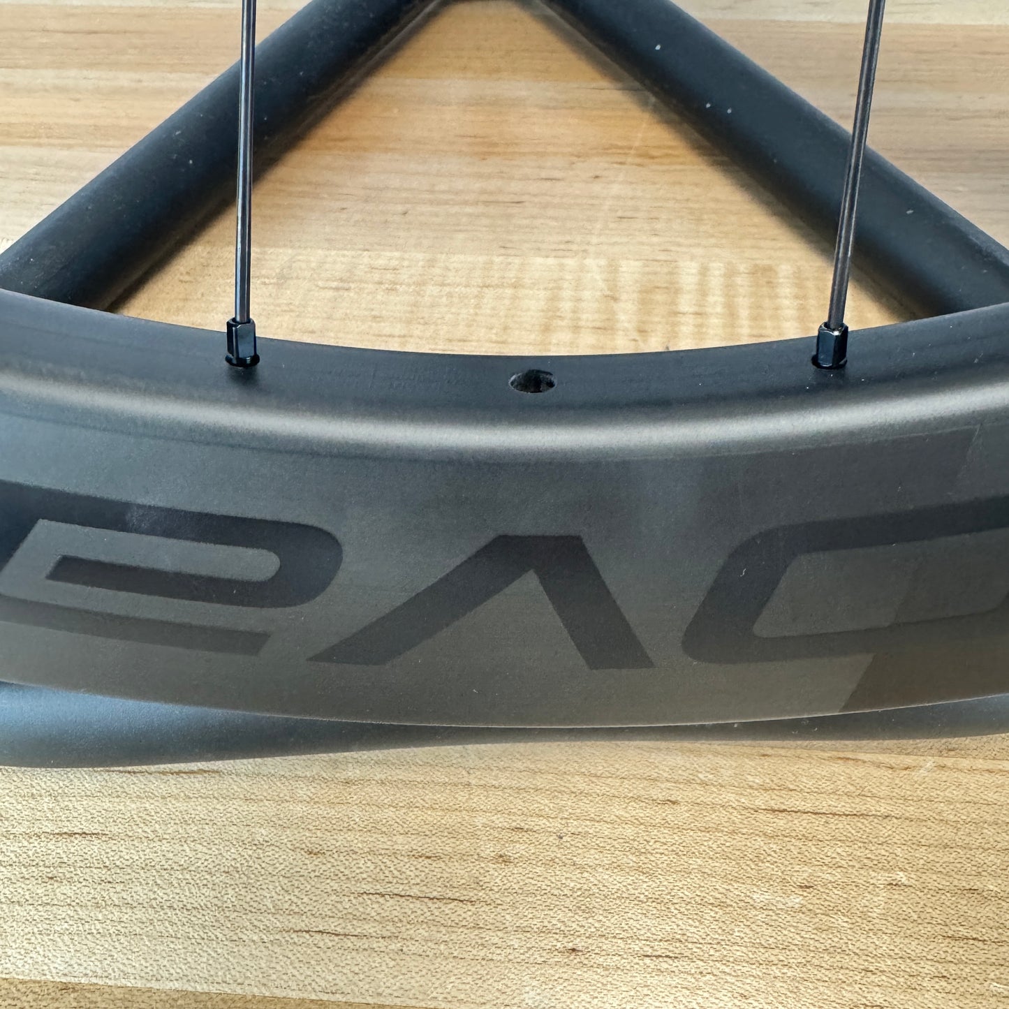 New Takeoff! Roval Terra Aero CL Carbon Tubeless Disc Wheelset 700c 1613g