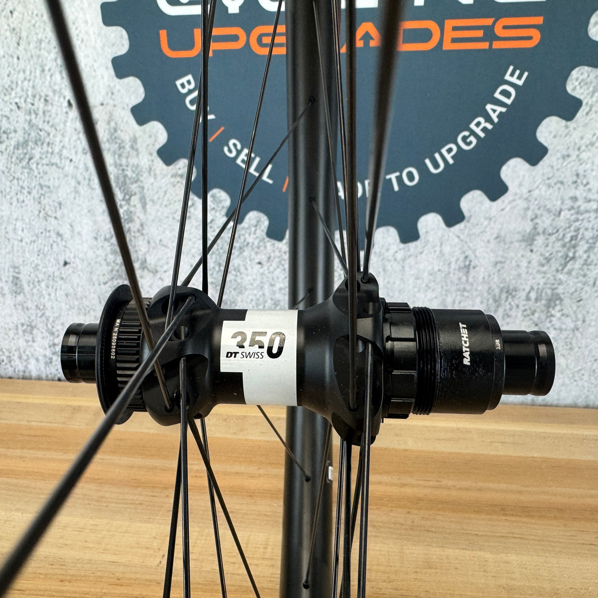 New Takeoff! Roval Terra Aero CL Carbon Tubeless Gravel Wheelset 700c 1613g DT 350 — photo 4 of 8
