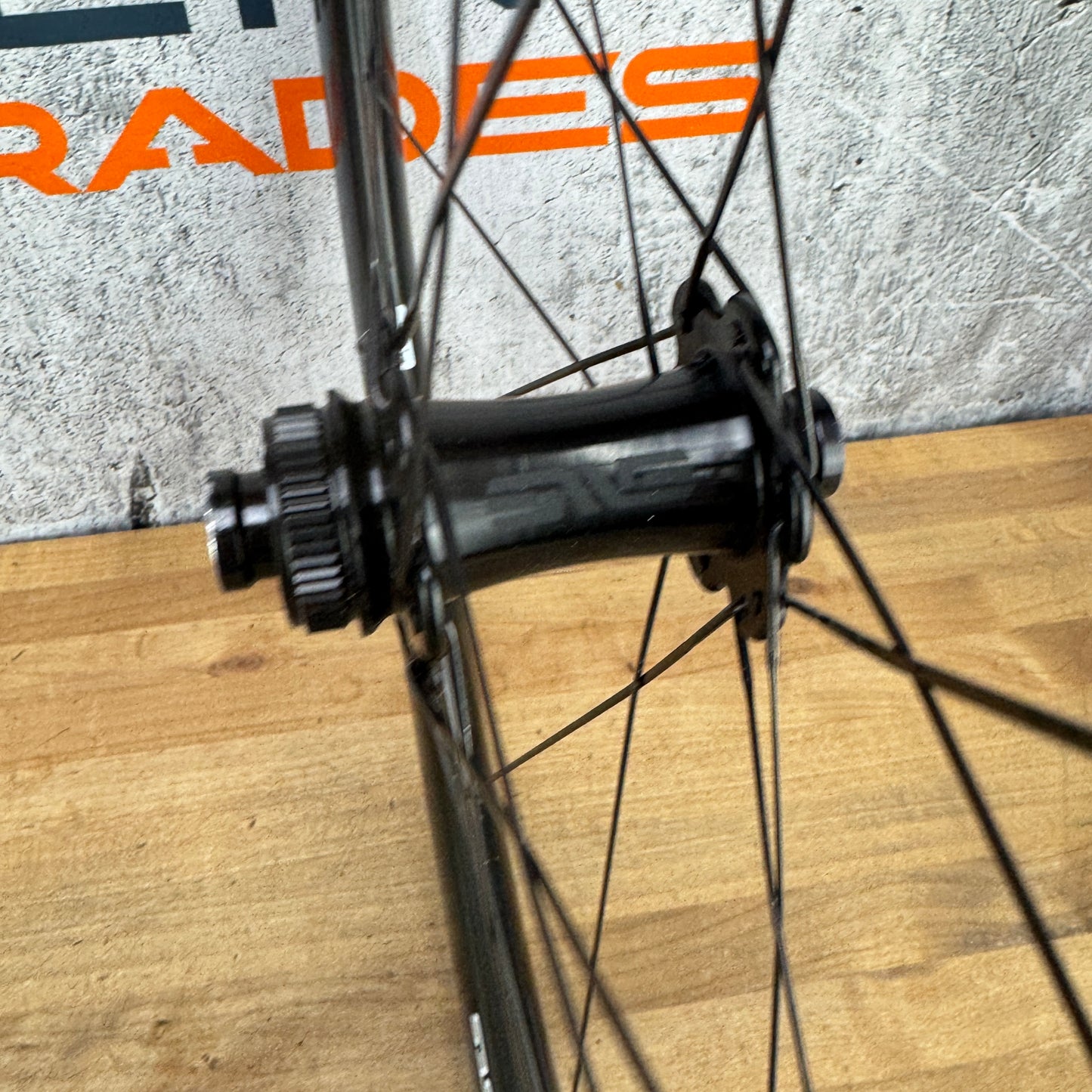 Enve SES 5.6 Carbon Tubeless Disc Brake Bike Wheelset 700c 1585g