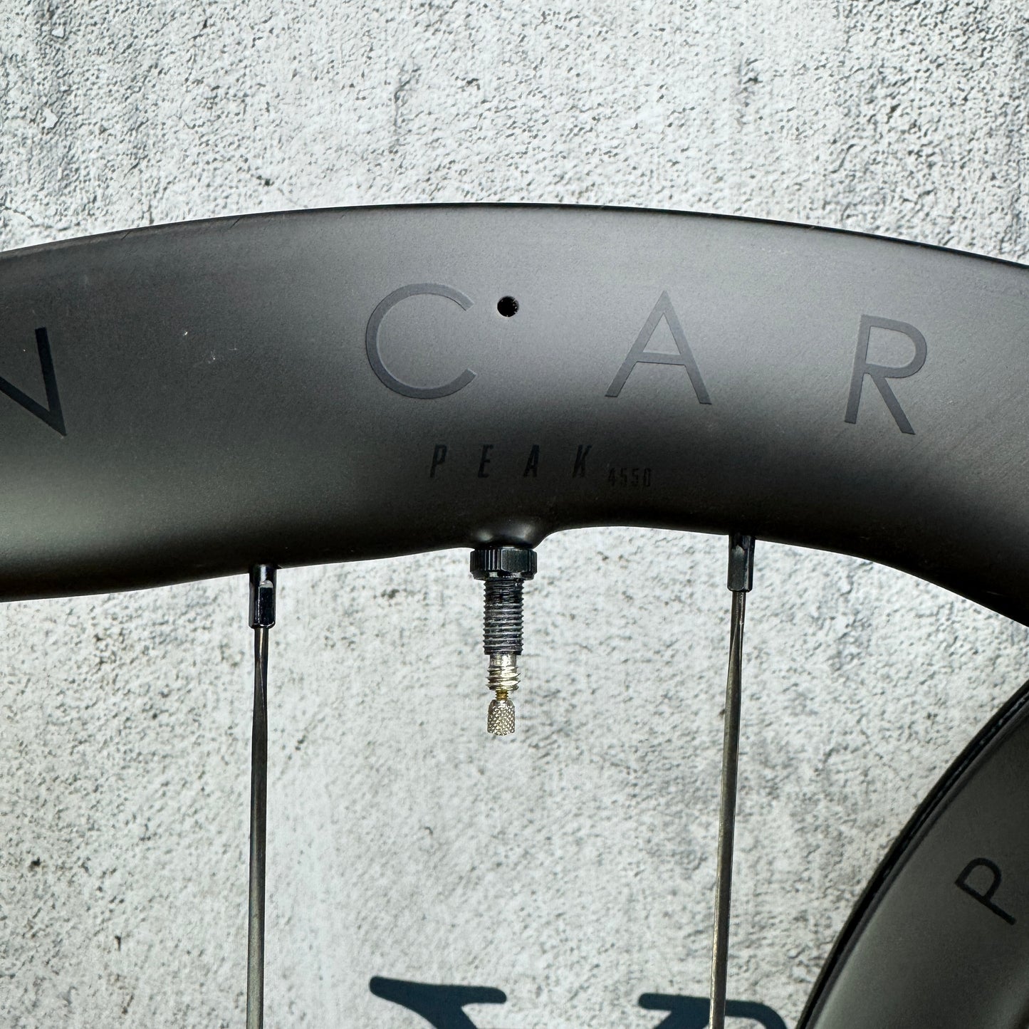 Princeton CarbonWorks Peak 4550 Evolution Tactic TR01 Carbon Tubeless Wheelset 1275g