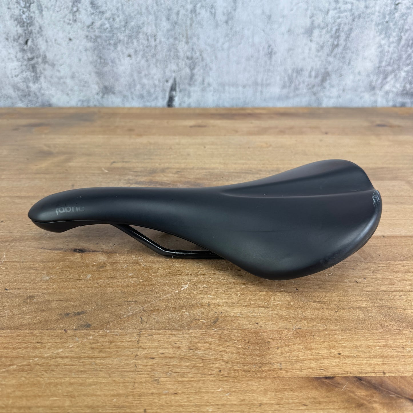 Fabric Scoop Radius 142mm 7x7mm Alloy Rails Bike Saddle 270g