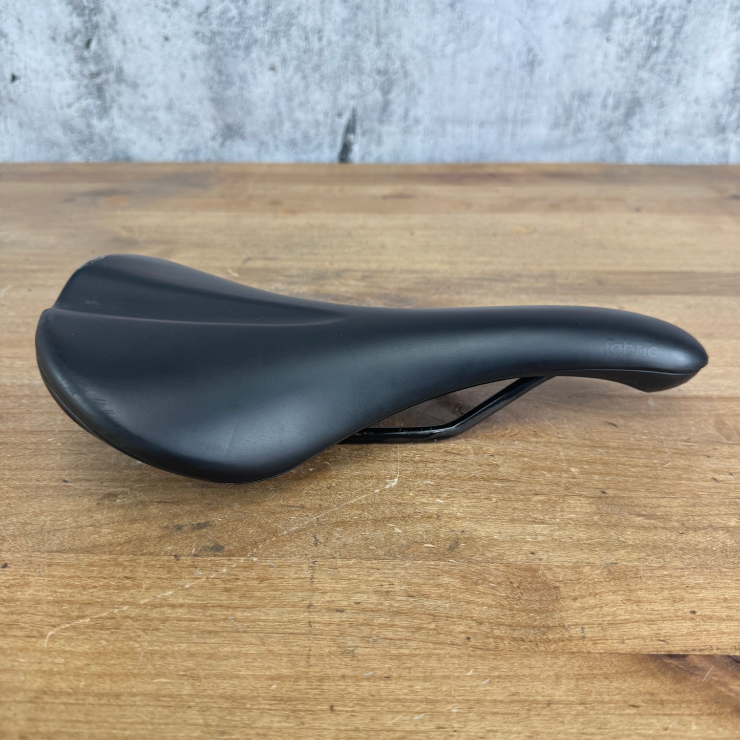 Fabric Scoop Radius 142mm 7x7mm Alloy Rails Bike Saddle 270g