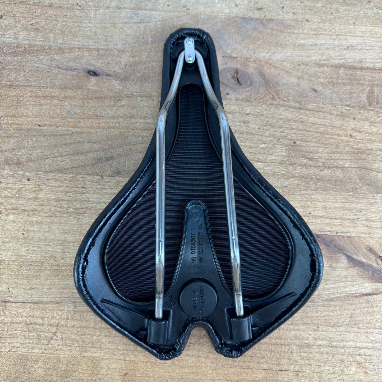 New! Infinity Adventure A1X Black Marine Vinyl 7x7mm Stainless Rails Bike Saddle
