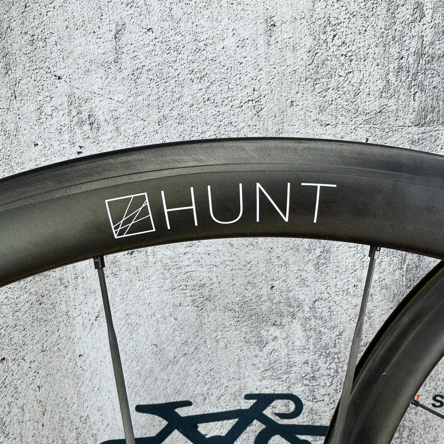 2023 Hunt 36 Carbon Tubeless Wheelset 700c Rim Brake UD Carbon Spokes 1317g