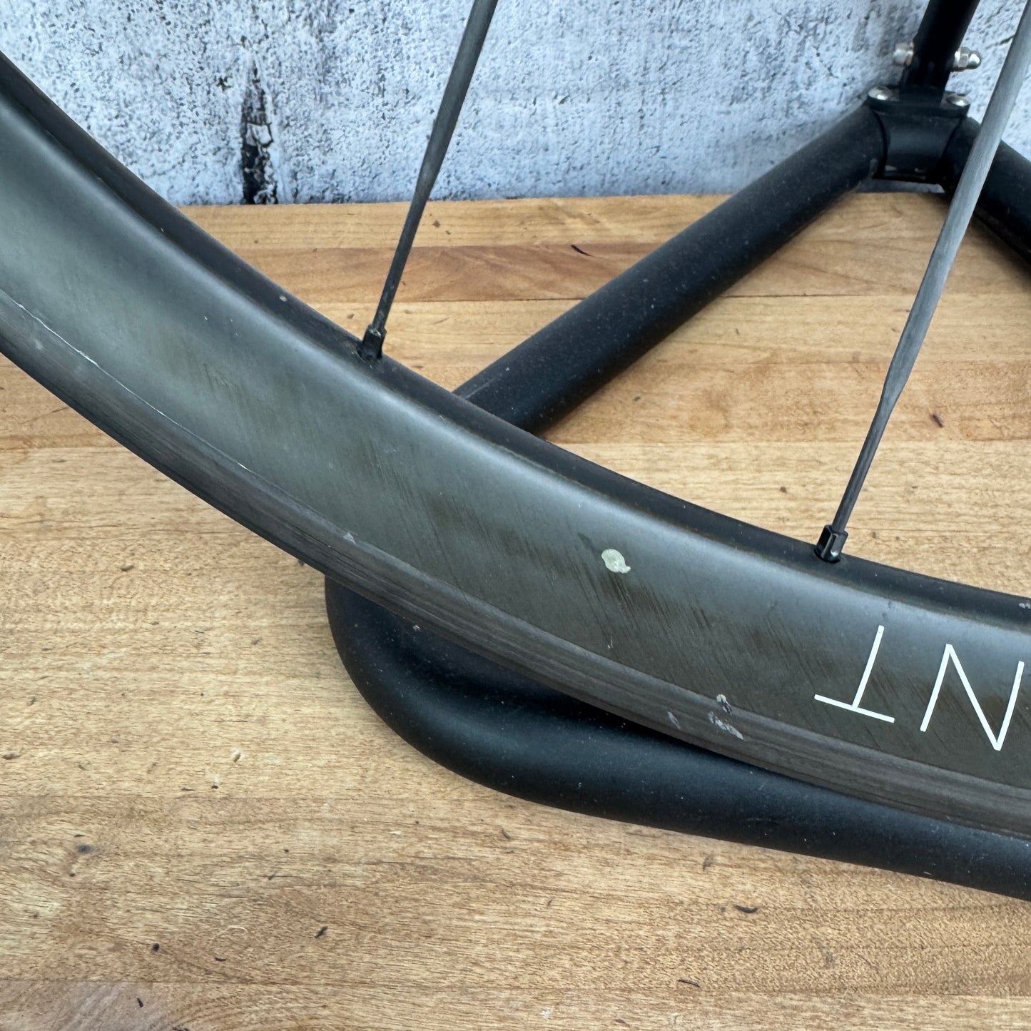 2023 Hunt 36 Carbon Tubeless Wheelset 700c Rim Brake UD Carbon Spokes 1317g