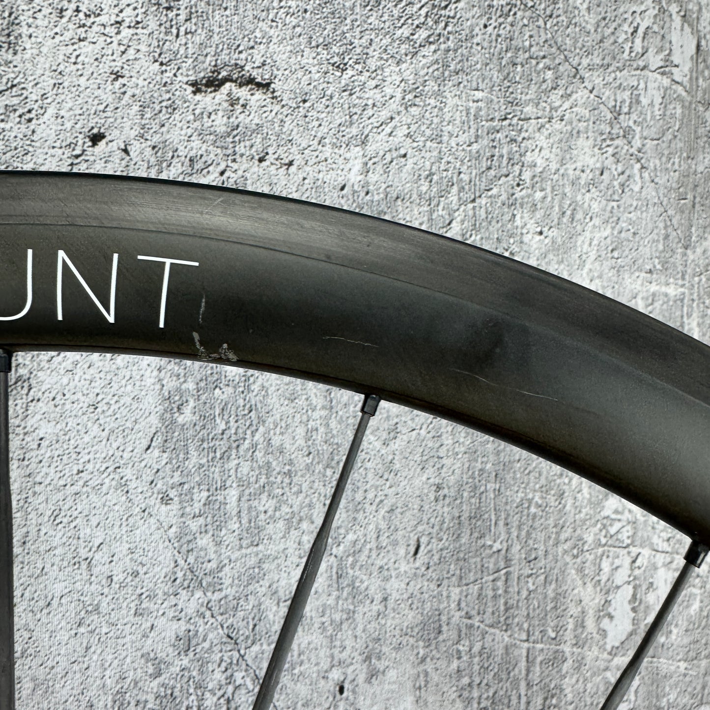 2023 Hunt 36 Carbon Tubeless Wheelset 700c Rim Brake UD Carbon Spokes 1317g