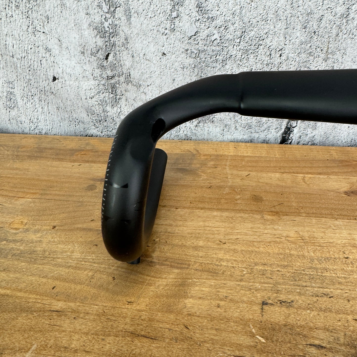 Light Wear! Bontrager RSL Aero 39/42cm Carbon 31.8mm Bike Handlebar 242g