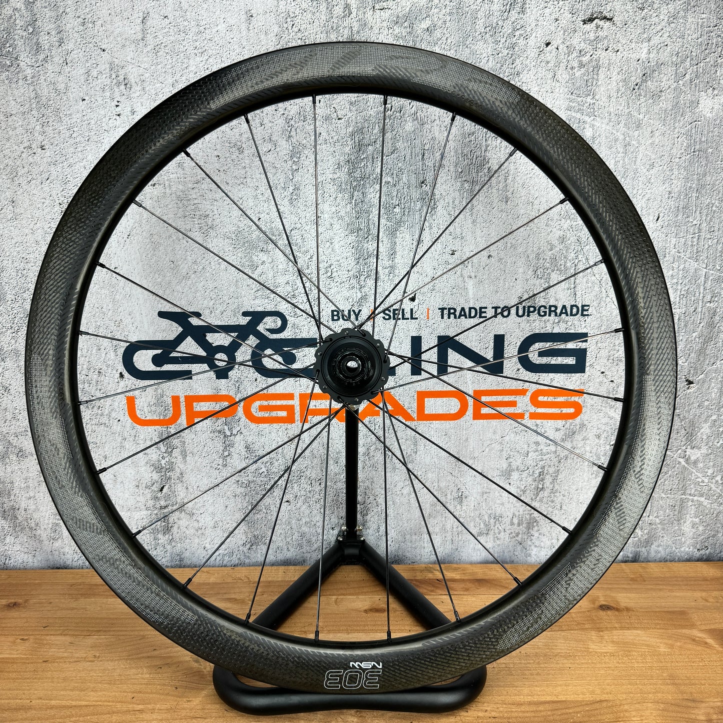 Zipp 303 NSW Carbon Disc Brake Tubeless Road Bike Rear Wheel 700c