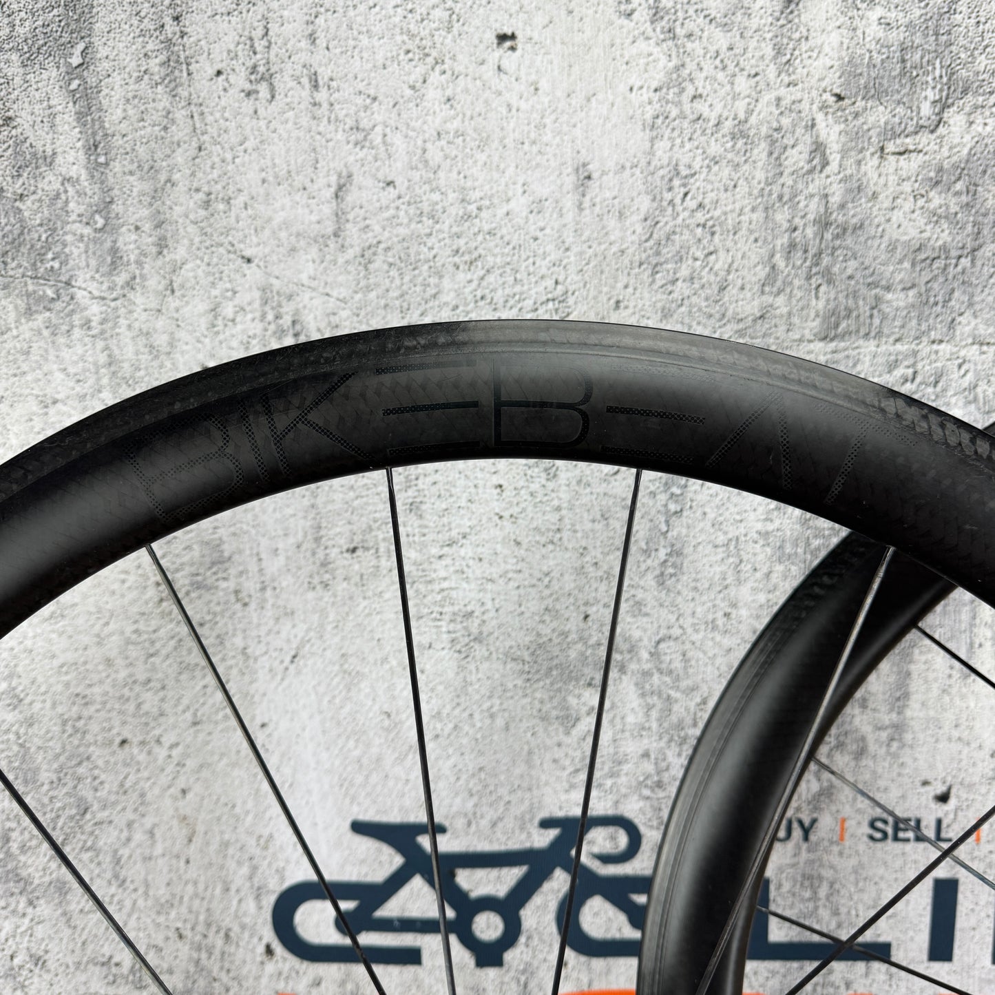 BikeBeat Überflieger Pro Carbon Clincher Wheelset 700c Rim Brake DT Swiss 240