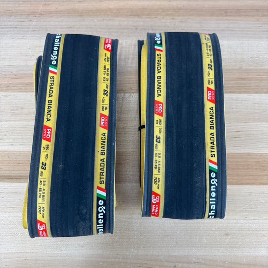 Pair Challenge Strada Bianca Pro 700c x 33mm Folding Clincher Gravel Bike Tires