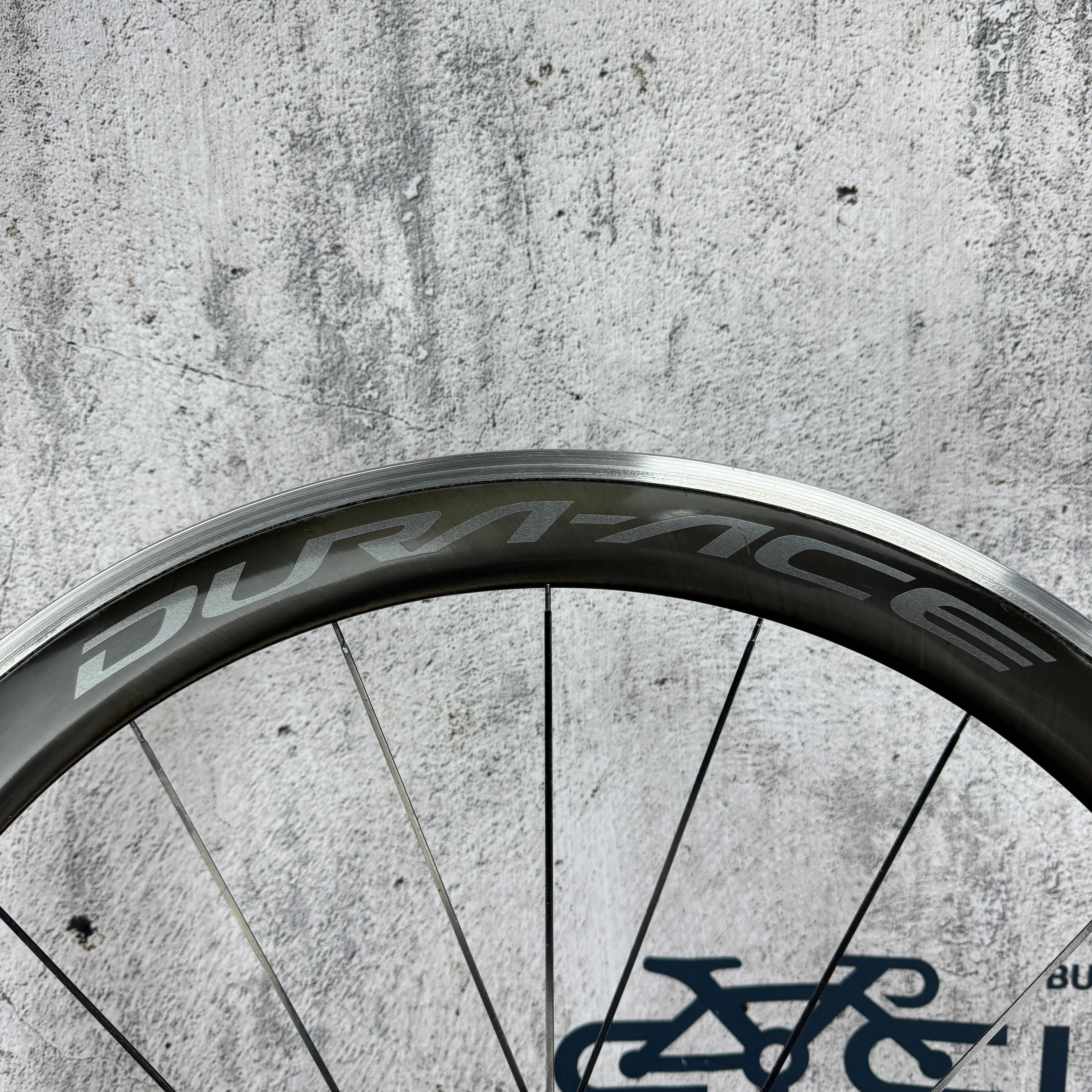 Shimano Dura-Ace WH-R9100 C60-CL Carbon Rim Brake Bike
