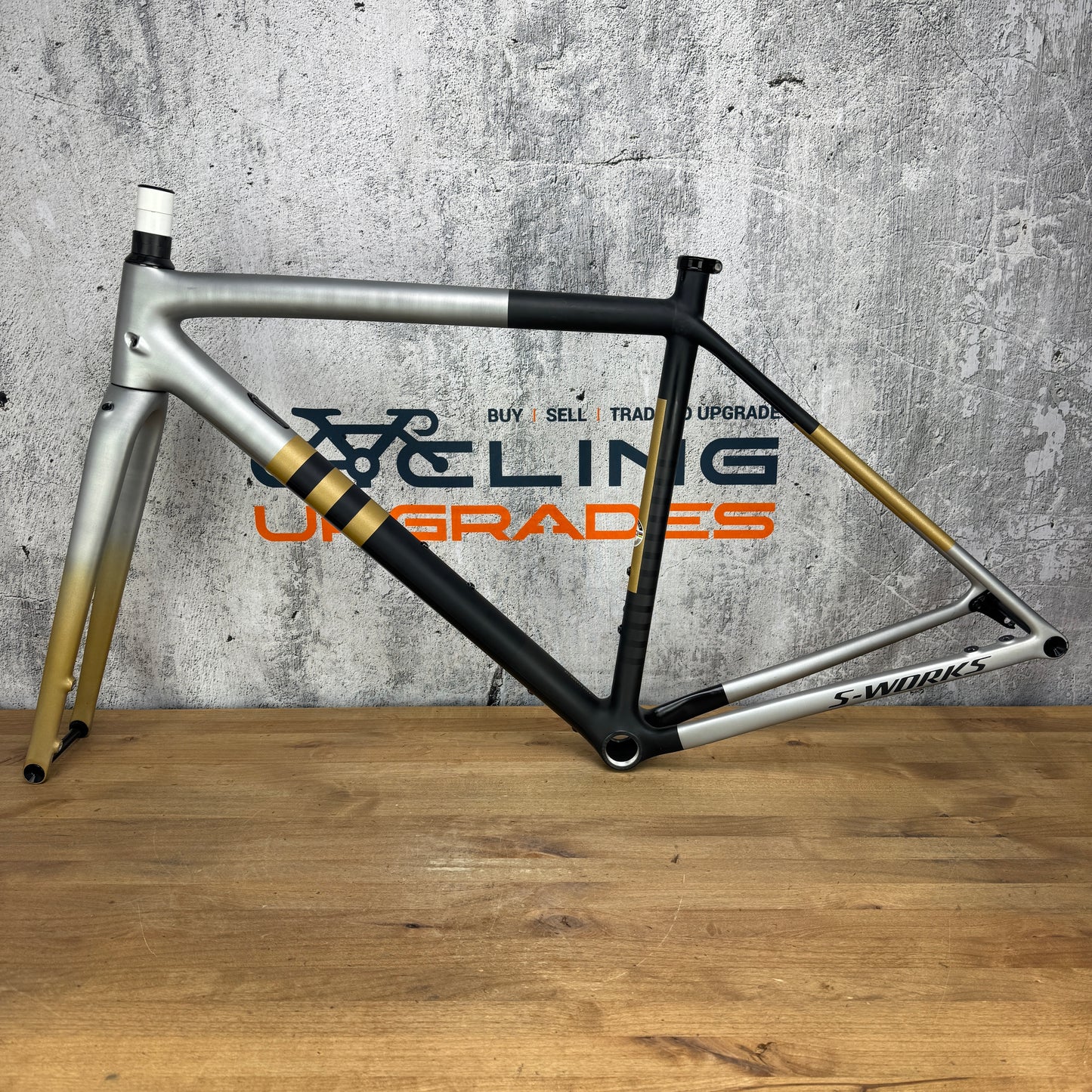 Low Mile! Specialized S-Works Crux 52cm Carbon Gravel Disc Frameset 700c 1318g