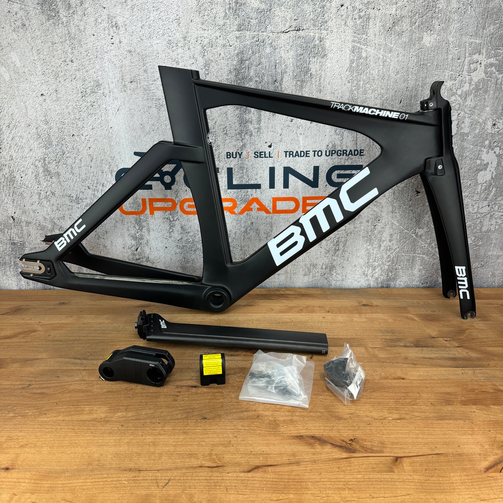 Bmc Track Frame New! 2023 BMC Trackmachine 01 FRS Small Carbon