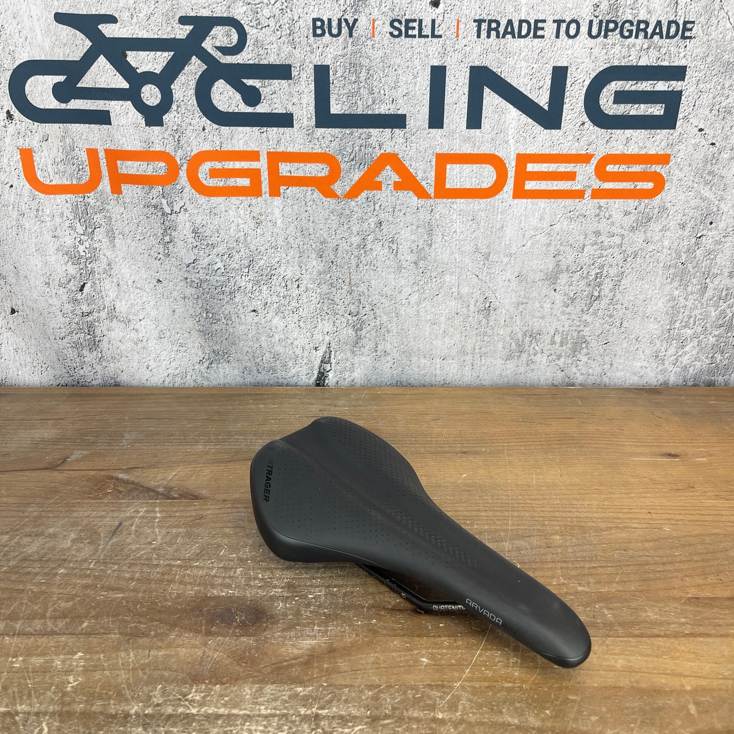 New Takeoff! Bontrager Arvada Elite Austenite 7x7mm Rails 138mm Saddle 237g