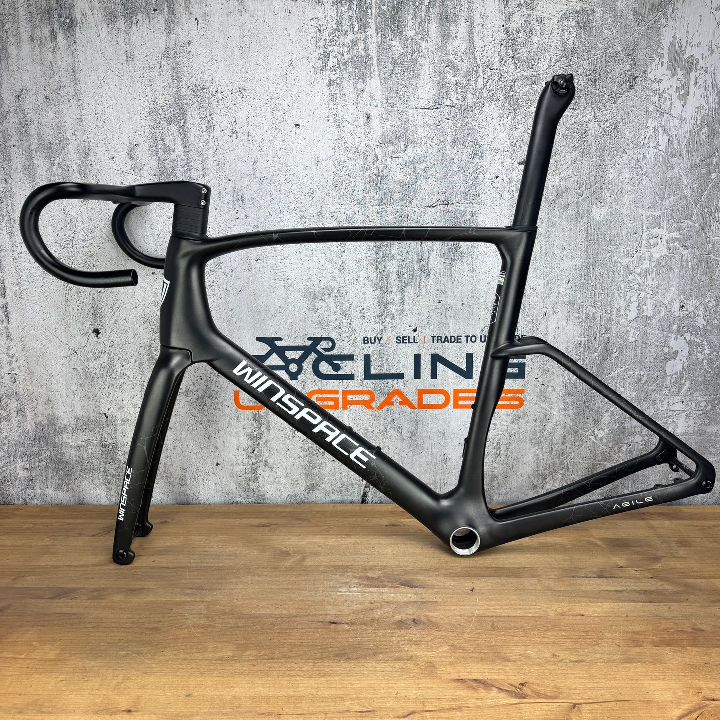 Low Mile! Winspace Agile XL 57.5cm Carbon Disc Brake Frameset 700c 2306g