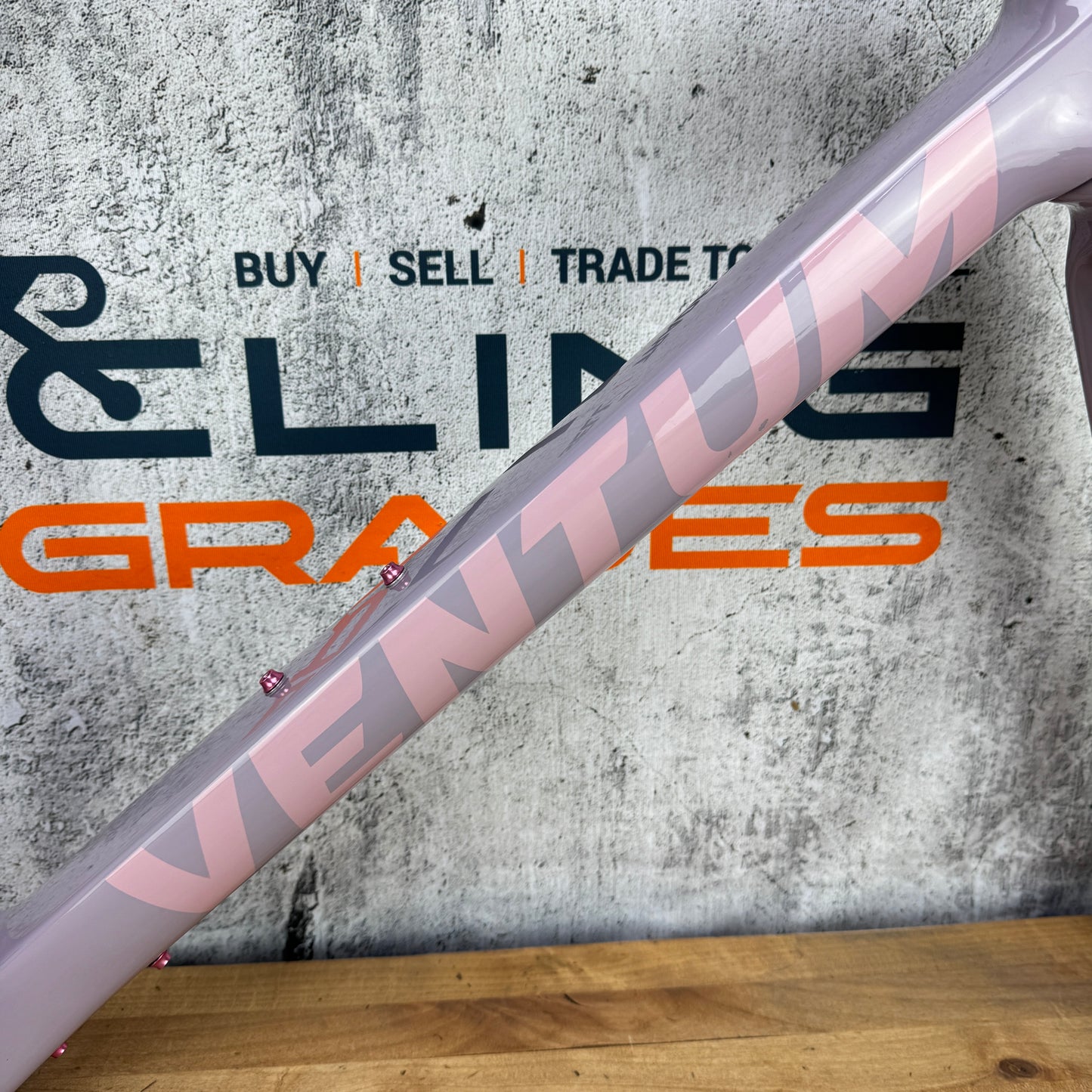 Low Mile! 2022 Ventum GS1 Lilac Medium Carbon Gravel Disc Frameset 700c 2091g