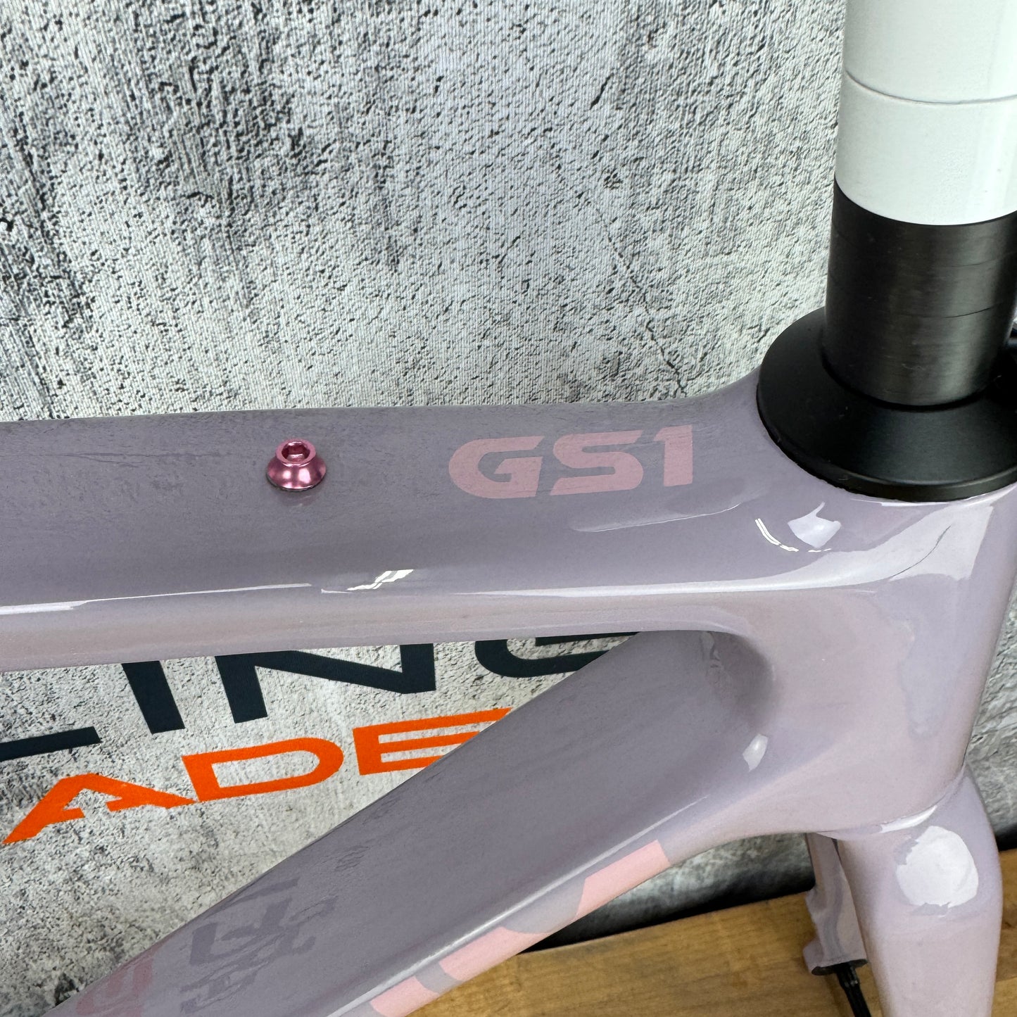 Low Mile! 2022 Ventum GS1 Lilac Medium Carbon Gravel Disc Frameset 700c 2091g