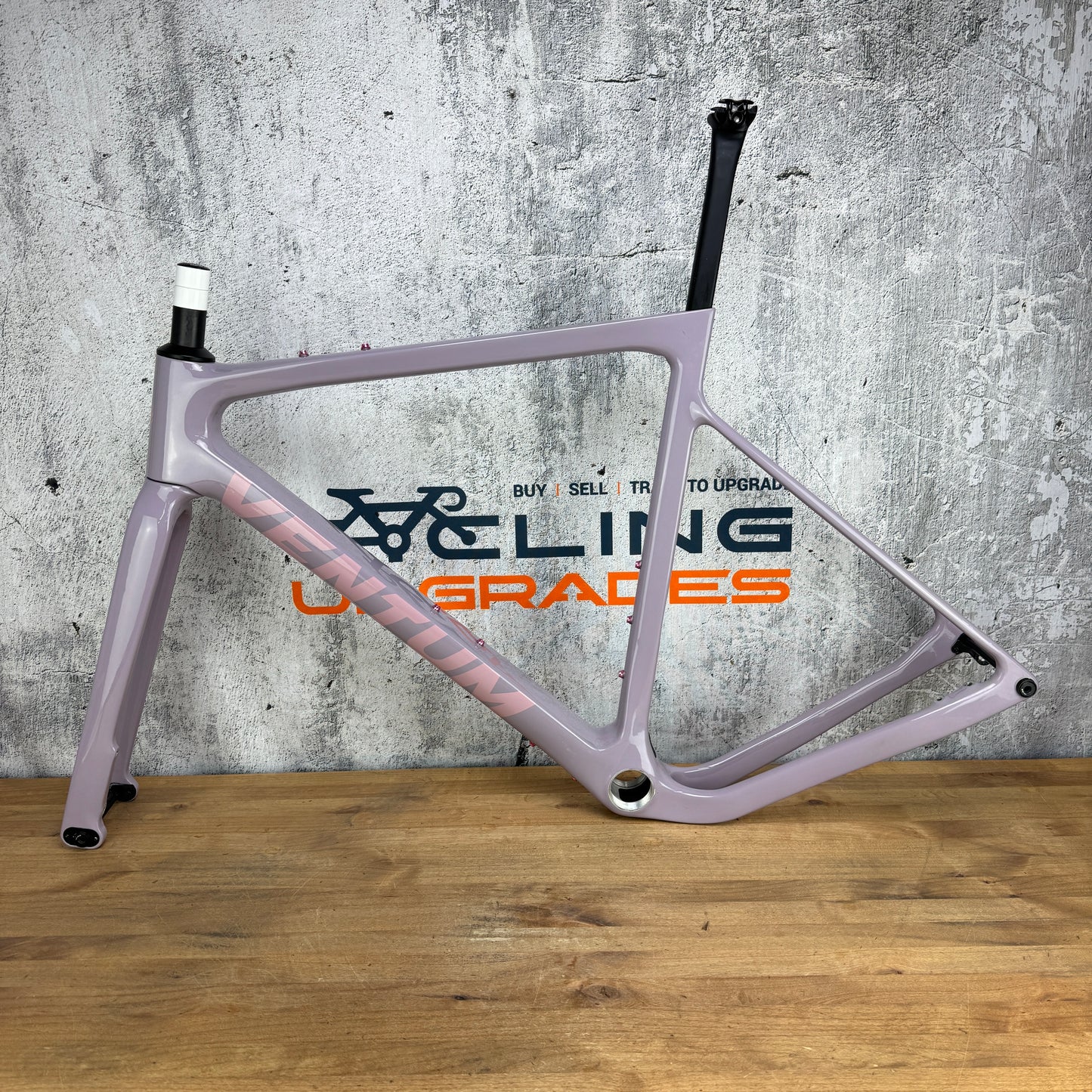 Low Mile! 2022 Ventum GS1 Lilac Medium Carbon Gravel Disc Frameset 700c 2091g