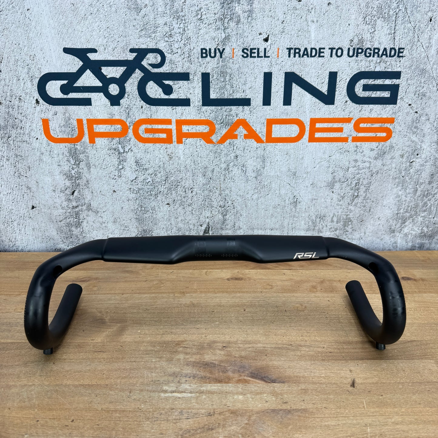 Low Mile! Bontrager RSL 39/42cm 31.8mm Carbon Bike Drop Handlebar 243g