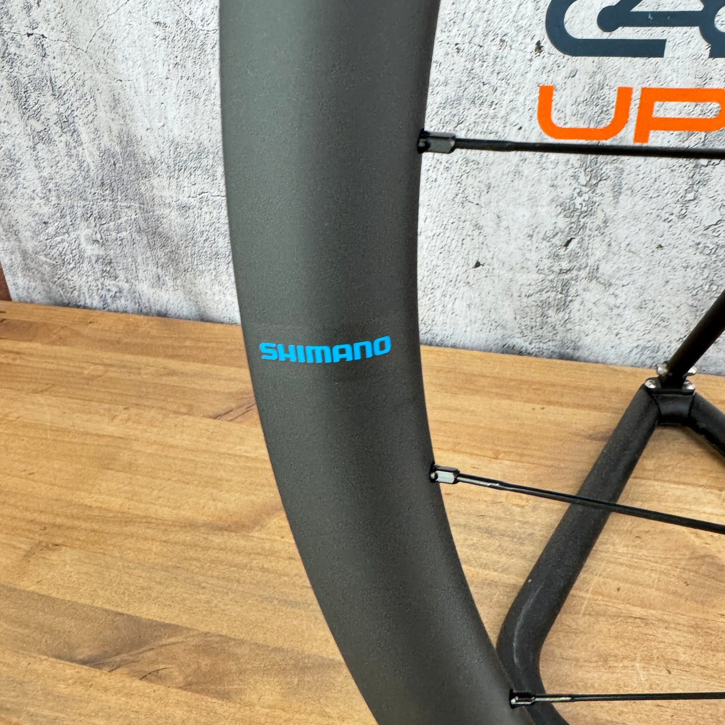 New! Shimano C32 GRX WH-RX880 Carbon Tubeless Gravel Disc Wheelset 700c 1412g