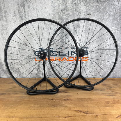Low Mile! Zipp 3Zero Moto Carbon Tubeless Hookless Disc Wheelset 700c 2016g