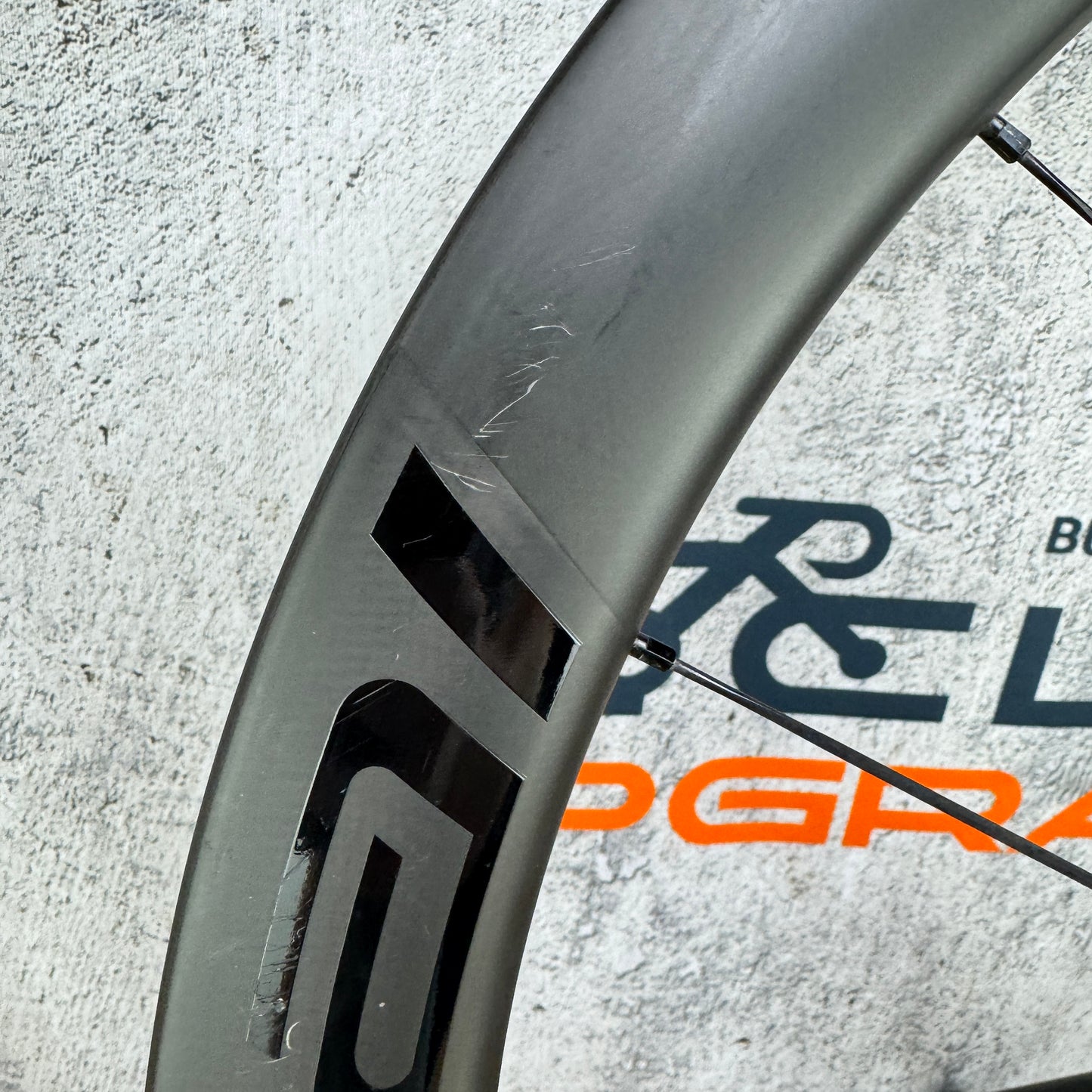 Roval Rapide CLX Carbon Clincher Disc Brake Front Wheel 700c 666g