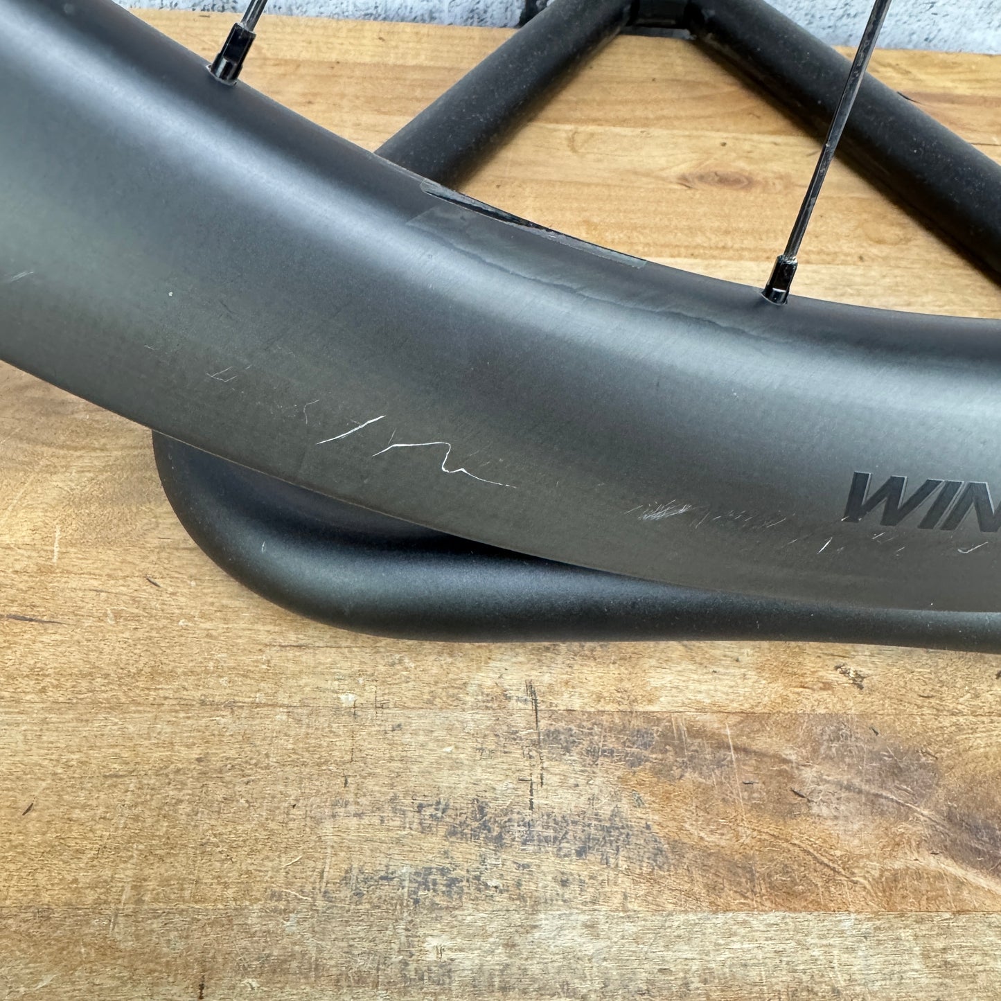 Roval Rapide CLX Carbon Clincher Disc Brake Front Wheel 700c 666g