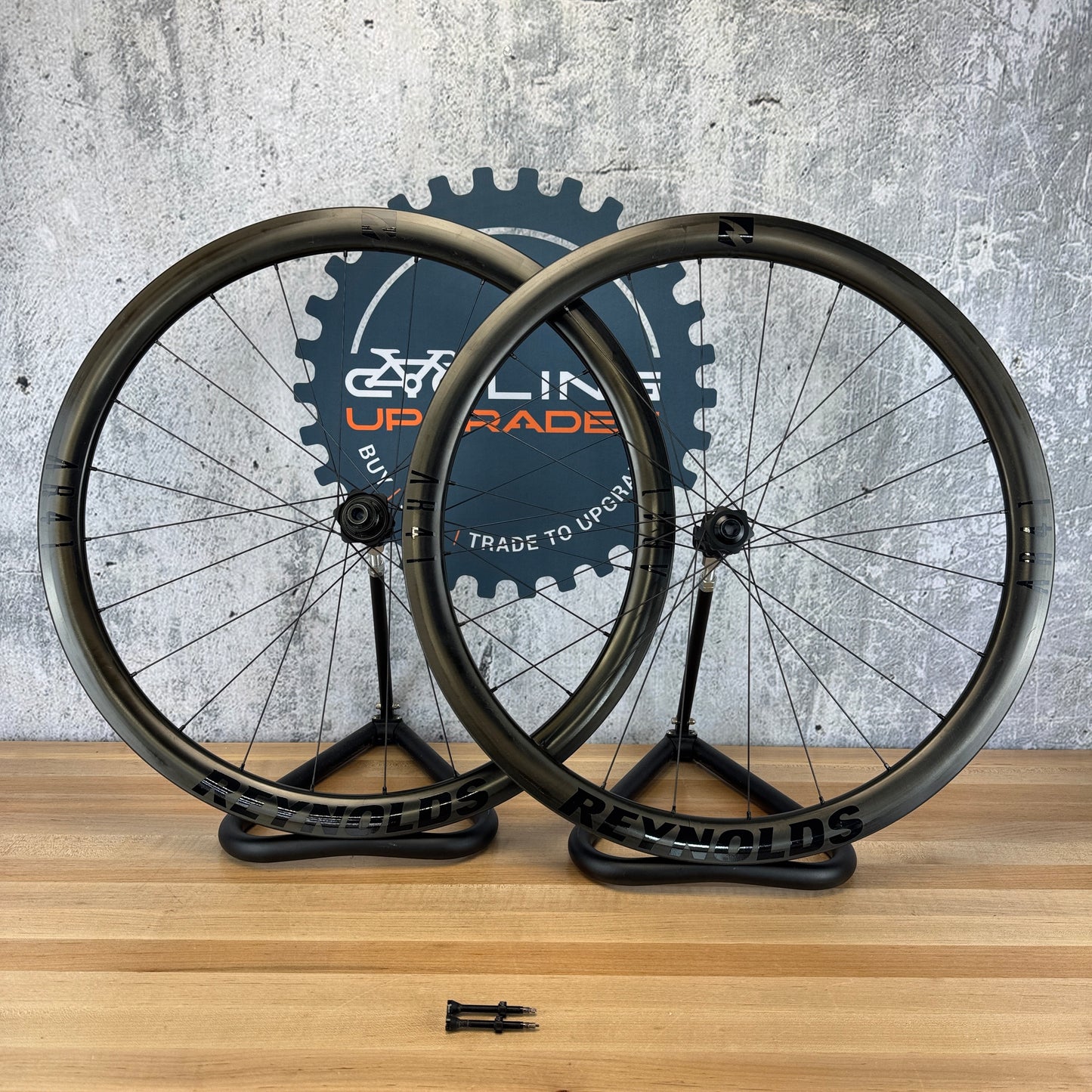 2022 Reynolds AR41 DB Carbon Disc Brake Tubeless Bike Wheelset 700c 1614g