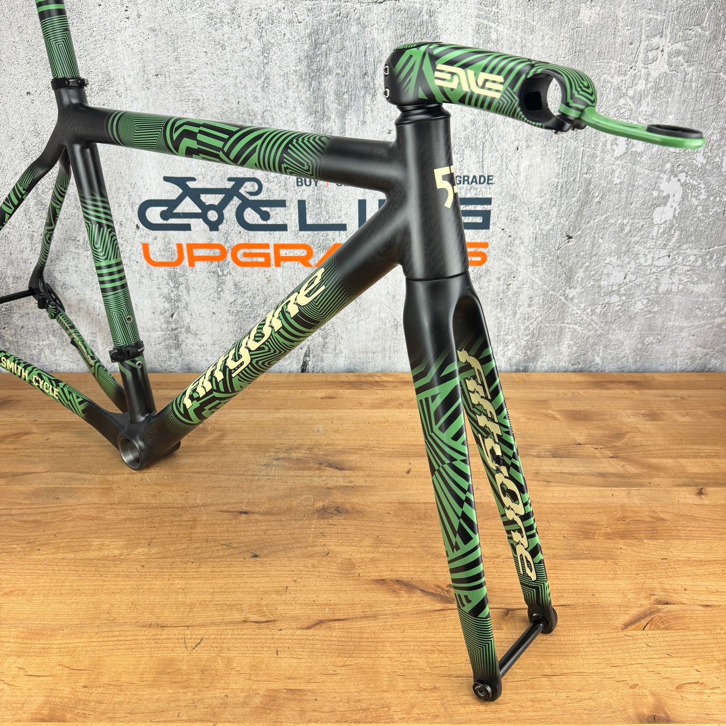 Mint! Fifty One Road 52.5cm Carbon Disc Frameset 700c + Enve Stem & Seatpost 1987g