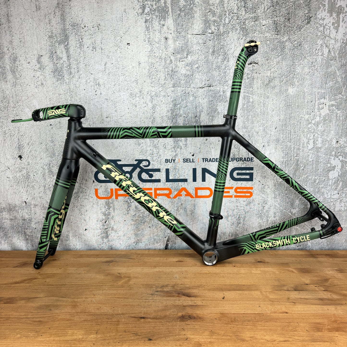 Mint! Fifty One Road 52.5cm Carbon Disc Frameset 700c + Enve Stem & Seatpost 1987g