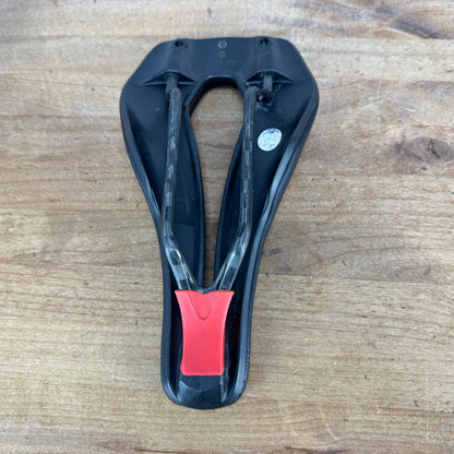 Selle Italia Watt Kit Carbonio Superflow 7x9mm Carbon Rails 132mm U3 Saddle 196g