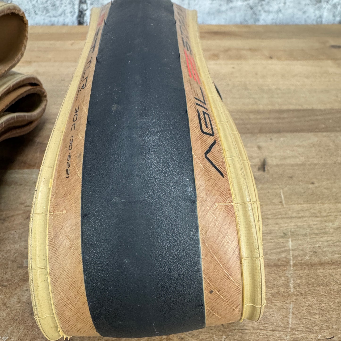 Low Mile! Pair Panaracer Agilist 700c x 30mm Tubeless Road Bike Tires