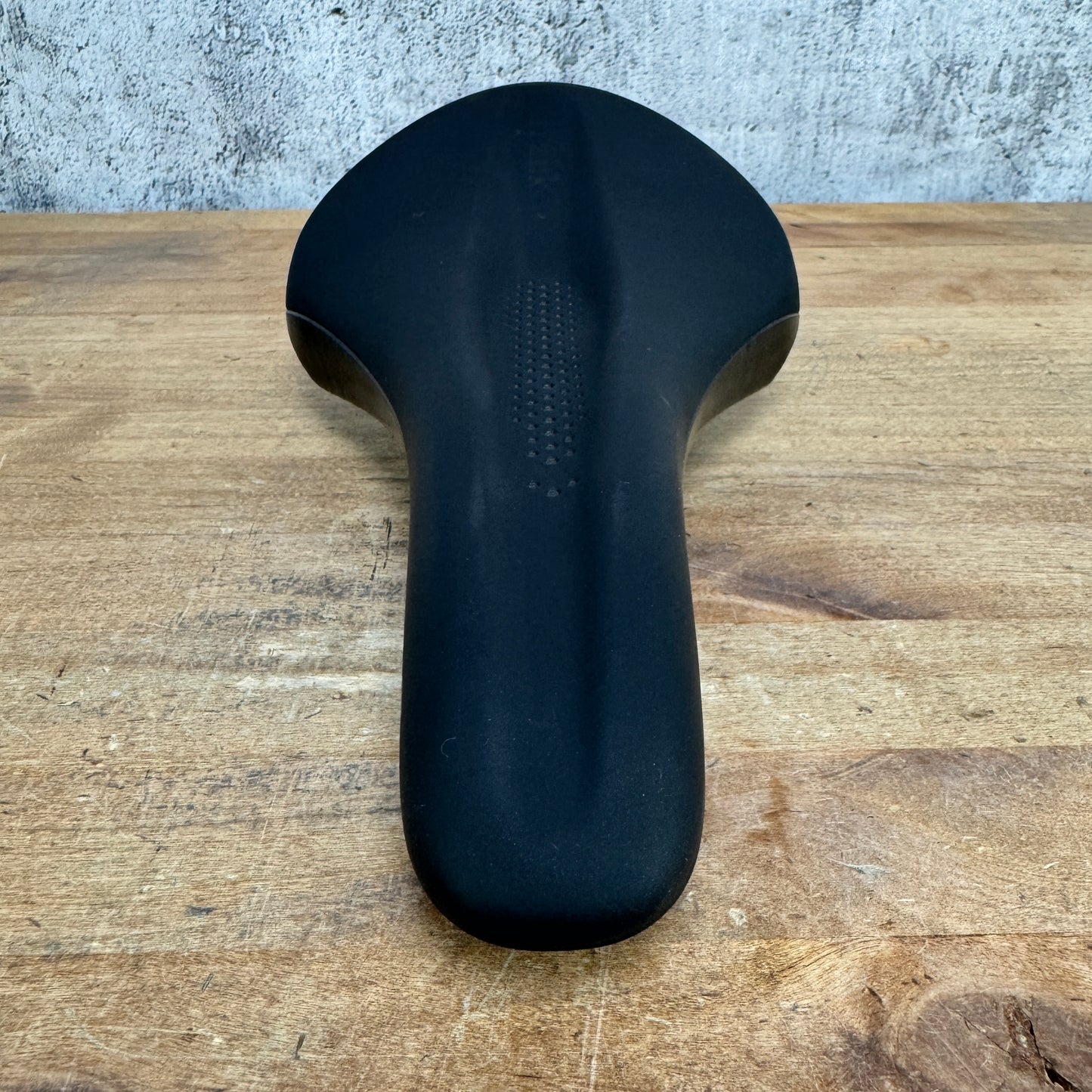 Fizik Aliante R5 150mm 7x7mm Steel Rails Bike Saddle 288g
