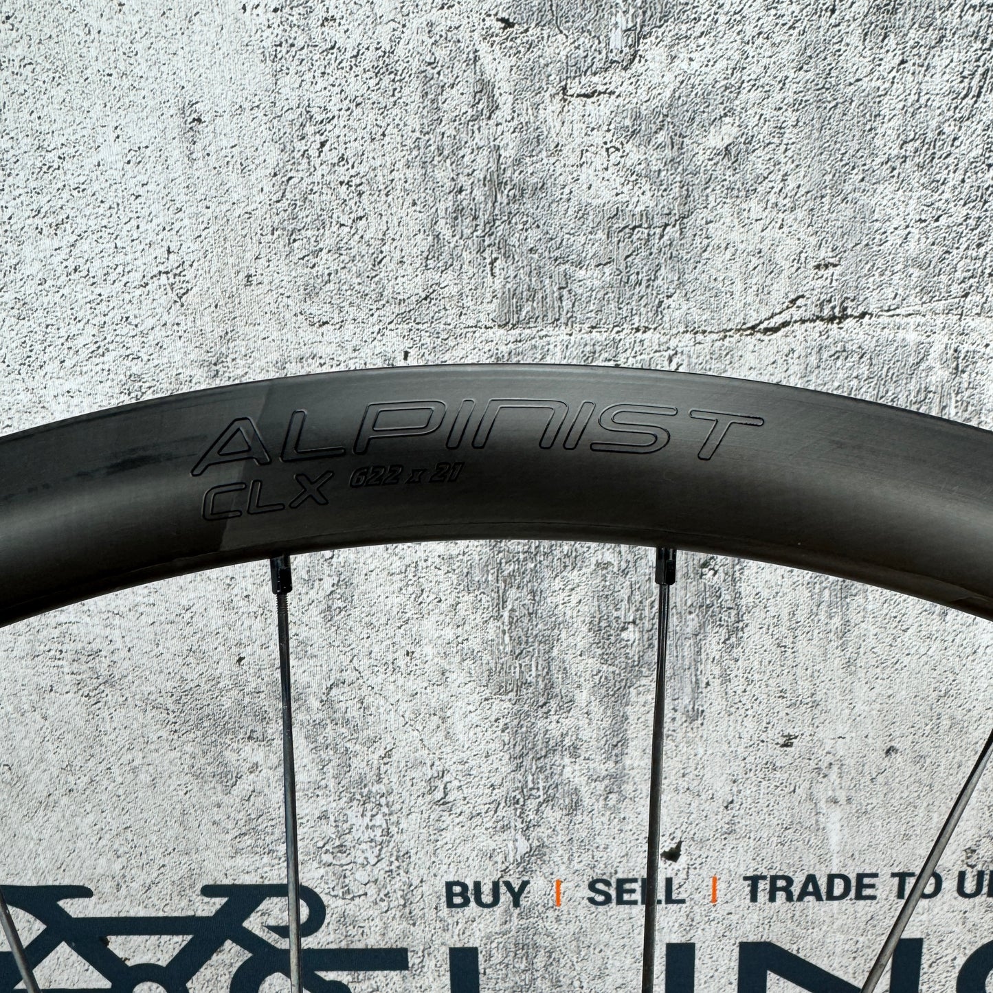 Roval Alpinist CLX II Carbon Tubeless Disc Brake Rear Bike Wheel 700c 699g