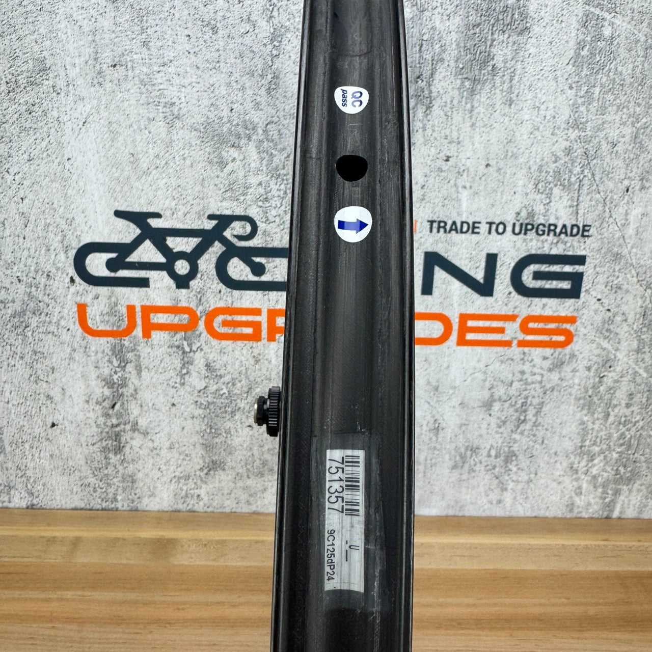 New 815g! Custom Lightbicycle AR25 Extralite Carbon Spokes Disc Wheelset Ceramic
