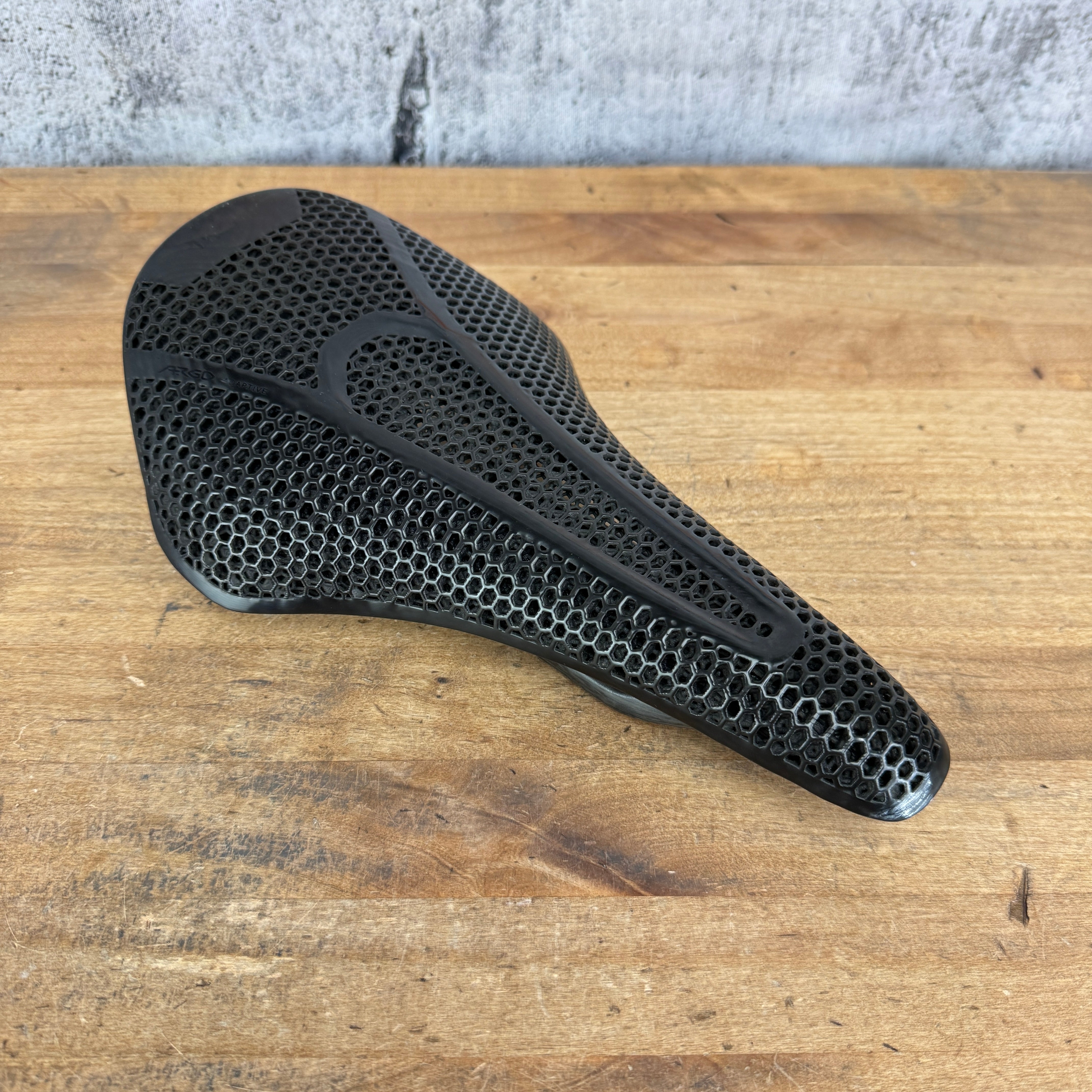 Fizik Ariante Carbon 剥がれあり サドル D52AB