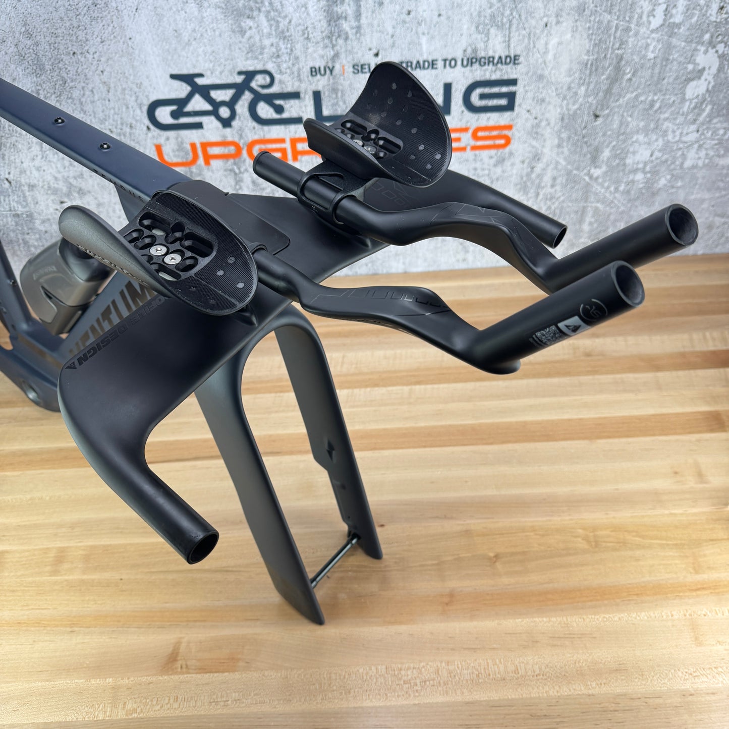 New! 2025 Ventum Tempus Small Carbon TT/Triathlon Disc Frameset 700c