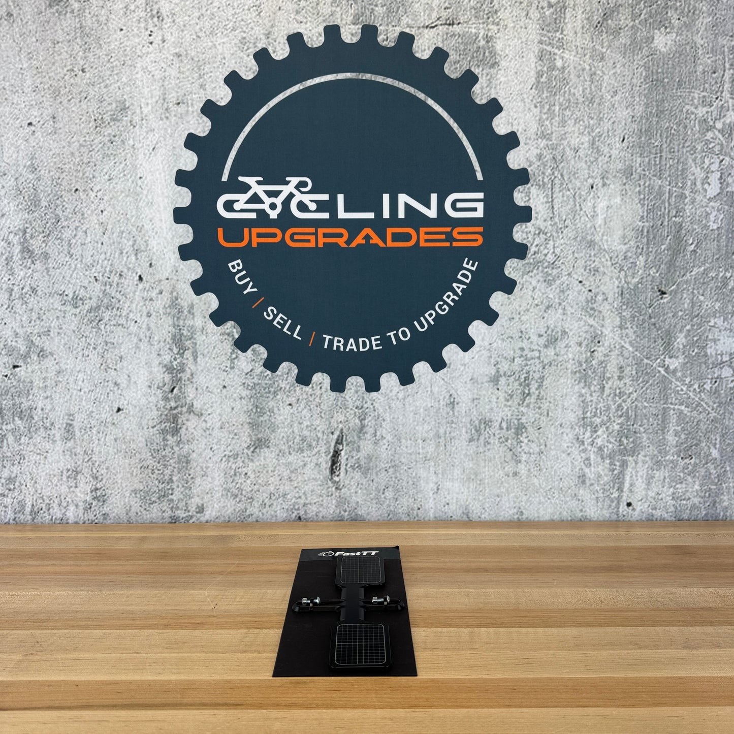 New! Fast TT Tri BTA Bottle Mount Bracket 240mm TT/Triathlon Cockpit MSRP $161
