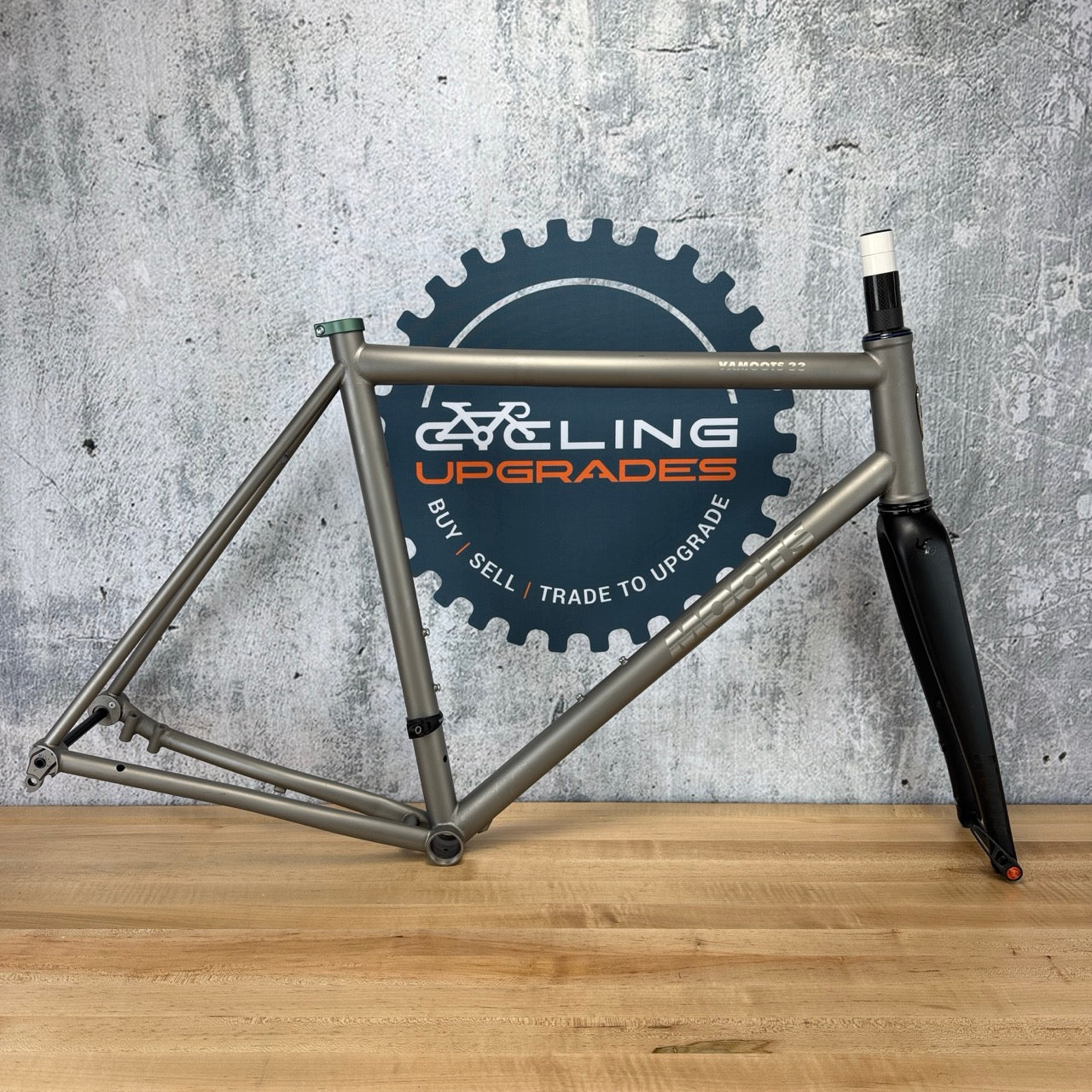 Low Mile! 2025 Moots Vamoots 33 58cm Titanium All-Road Bike Frameset 700c 2350g