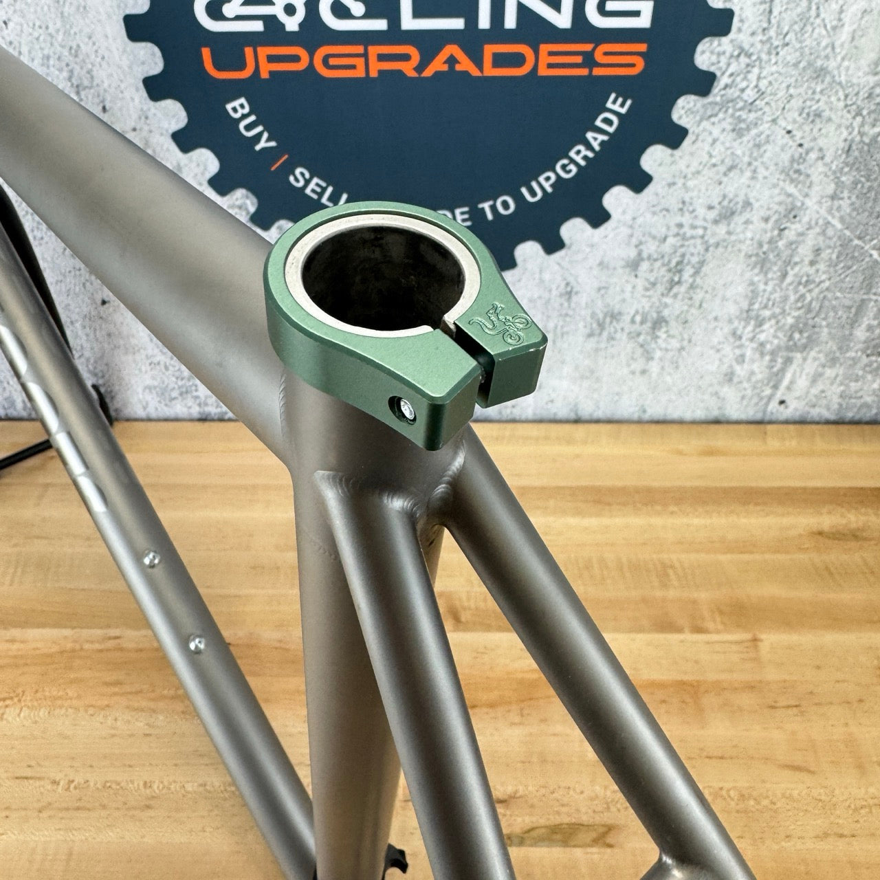 Low Mile! 2025 Moots Vamoots 33 58cm Titanium All-Road Bike Frameset 700c 2350g