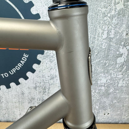 Low Mile! 2025 Moots Vamoots 33 58cm Titanium All-Road Bike Frameset 700c 2350g