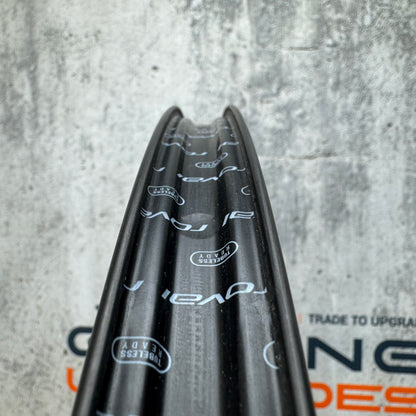 Low Mile! Roval Rapide C38 Carbon Tubeless Disc Wheelset 700c DT 370 1608g