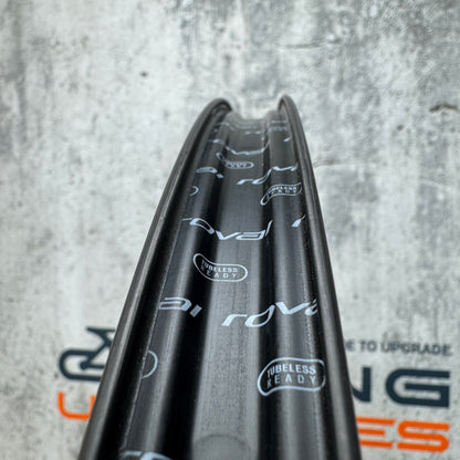 Low Mile! Roval Rapide C38 Carbon Tubeless Disc Wheelset 700c DT 370 1608g