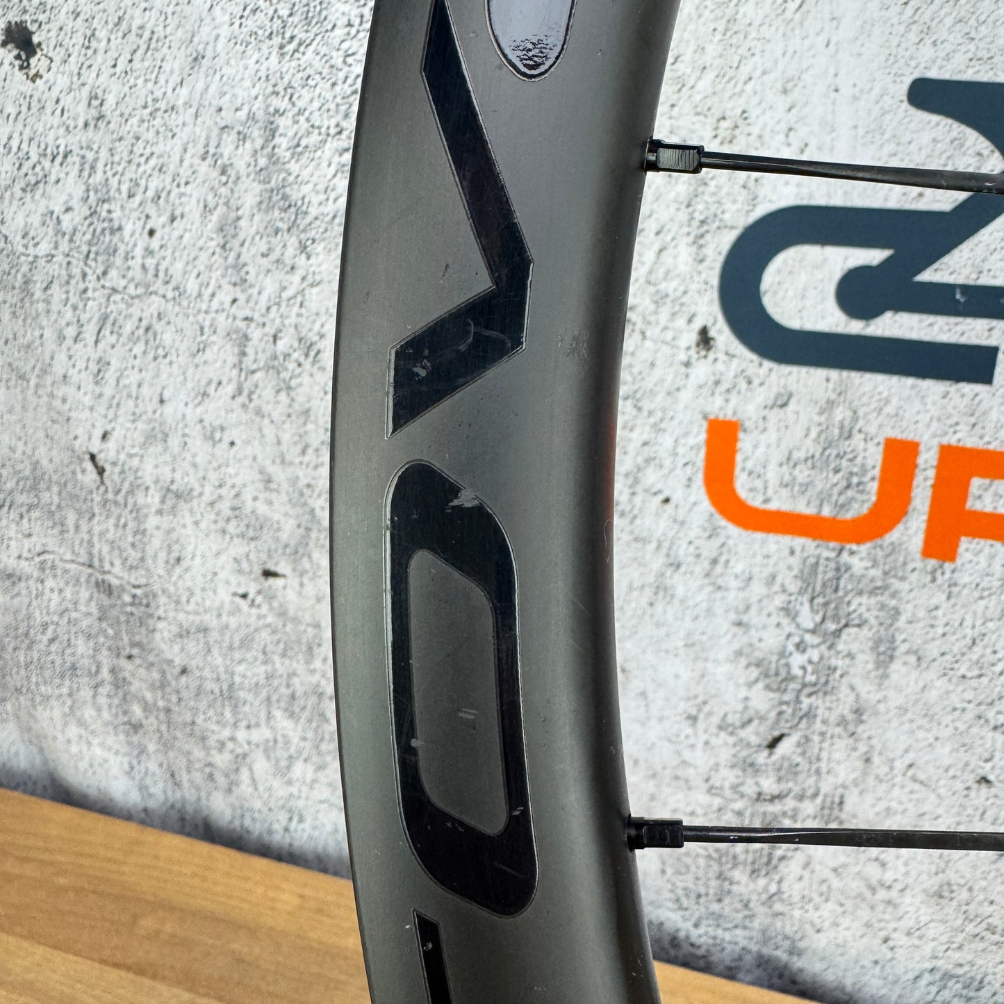 Roval CLX Terra Carbon Tubeless Center Lock Disc 700c Gravel Wheelset 1312g