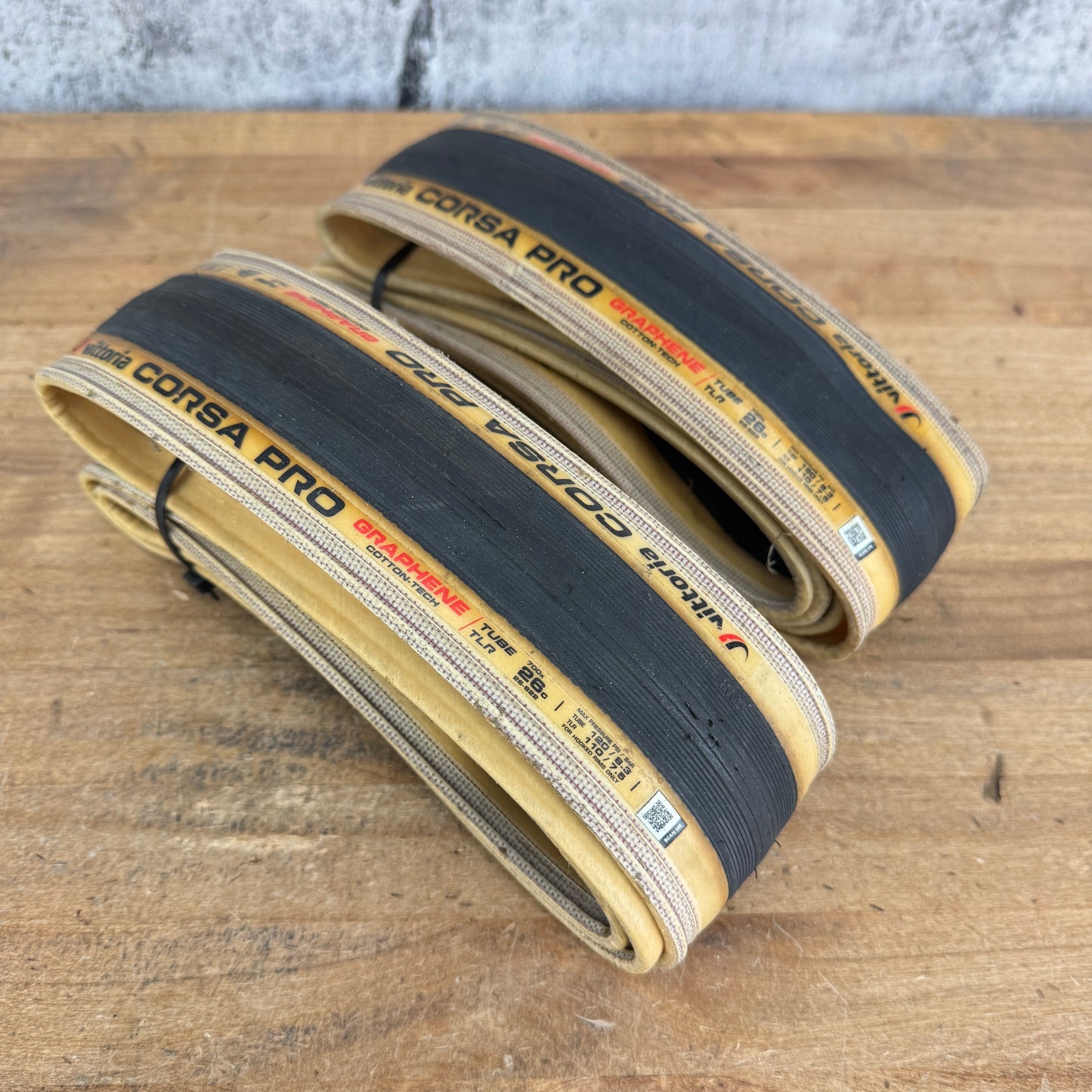 Pair Vittoria Corsa Pro Graphene 700c x 26mm Tubeless Tan Wall Road Bike Tires