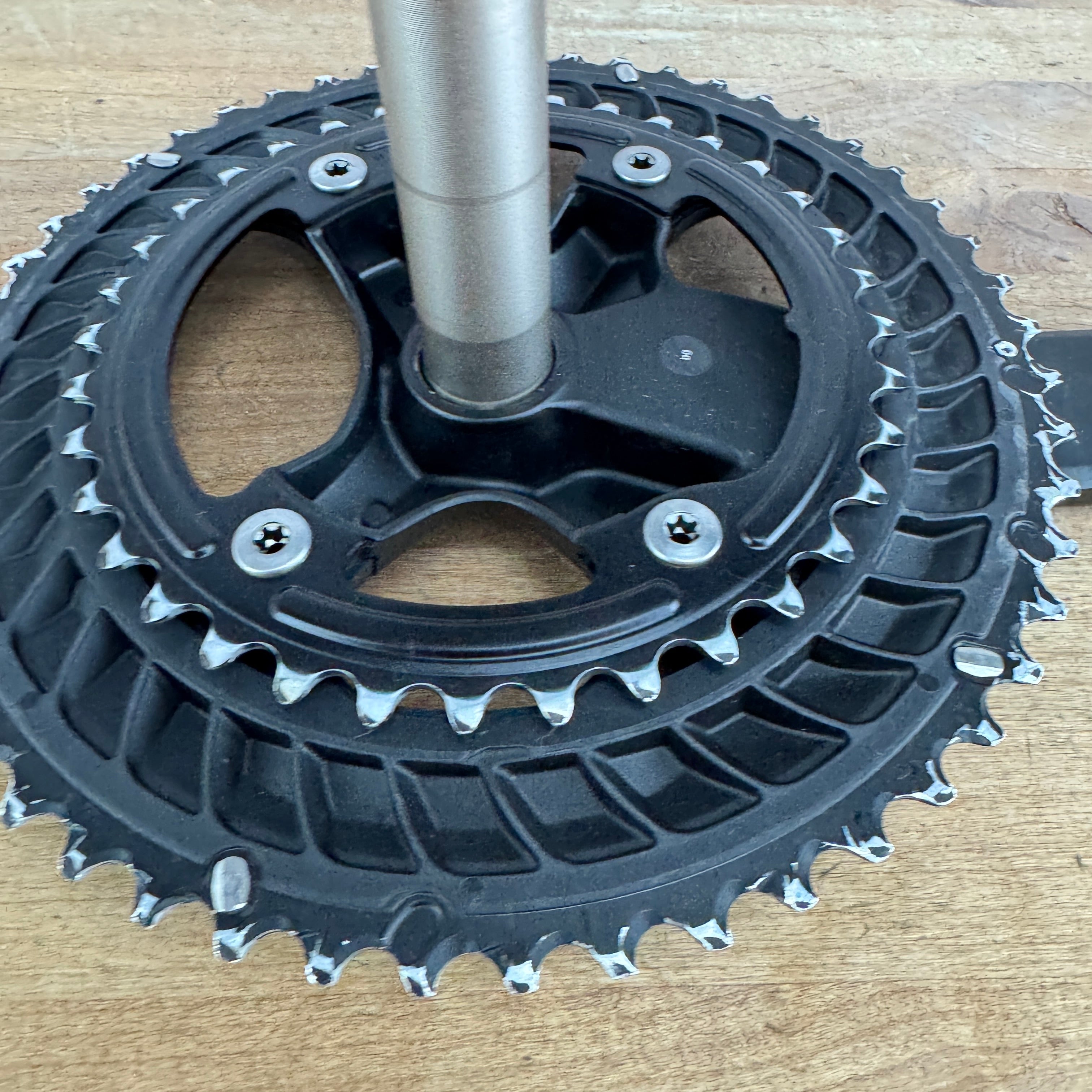シマノ FC-R7000 170mm 52-36t 105 Shimano 105 FC-R7000 170mm 52/36t 11-Speed Bike Crankset