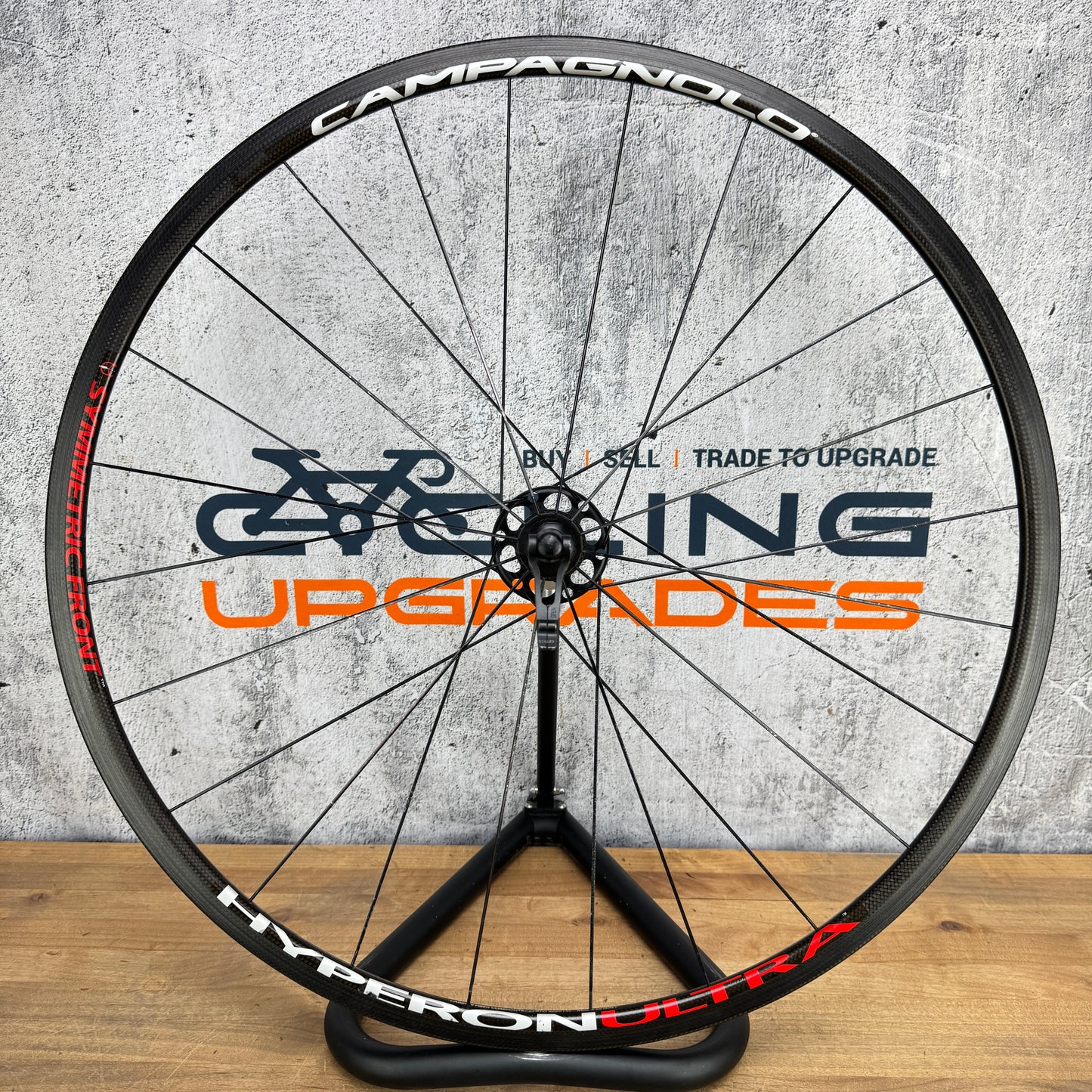 Campagnolo Hyperon Ultra Quick Release Clincher Rim Brake Carbon Wheelset 1368g