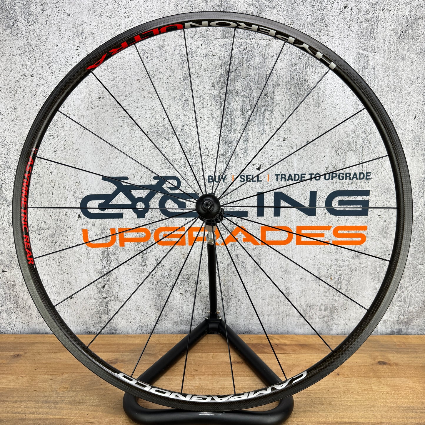 Campagnolo Hyperon Ultra Quick Release Clincher Rim Brake Carbon Wheelset 1368g