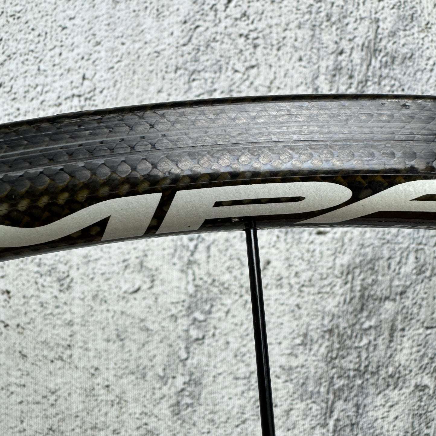 Campagnolo Hyperon Ultra Quick Release Clincher Rim Brake Carbon Wheelset 1368g