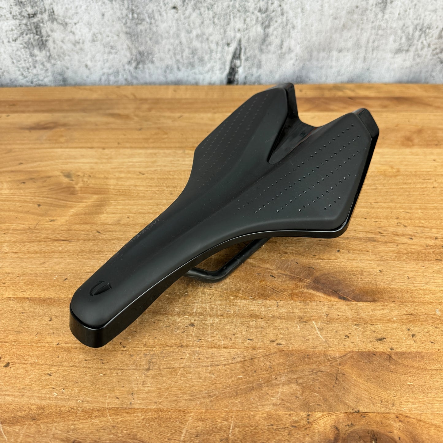 New Takeoff! Union Sport Moselle 7x9mm Carbon Rails 140mm Bicycle Saddle
